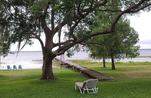 Weirsdale House | Seasonal Rental on Lake Weir