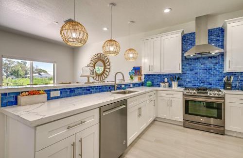 Sebring House | Sebring Serenity Waterfront Retreat with Boat Dock!