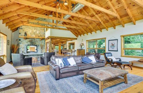 Great Meadows House | Secluded Cabin w/Boats < 6 Mi to Jenny Jump!
