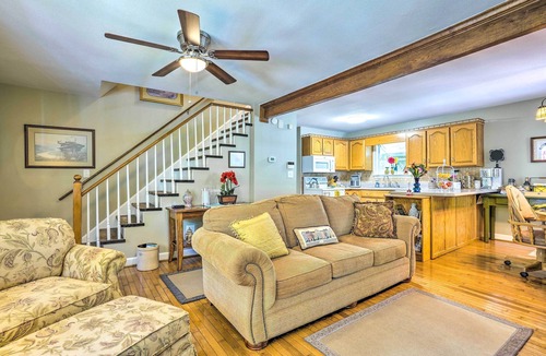 Lookout Valley Neighborhood Association House | Secluded Chattanooga Getaway w/Deck + Yard!