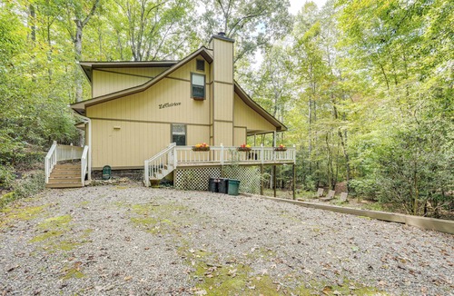 Blairsville Cottage | Secluded Cottage w/Hot Tub in North Georgia!