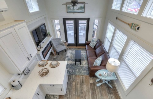 Tracy City Cottage | Secluded Cottage with Fire Pit in Tracy City, Tennessee
