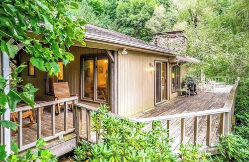 Waynesville House | Secluded Dog-Friendly Home w/Wrap-Around Deck, WiFi, Deck, Gas Grill