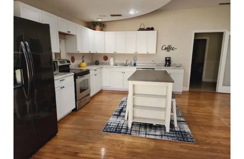 Candler House | Secluded in the City
