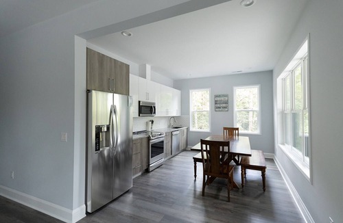Fletcher House | Secluded Luxury Mountain Retreat House .