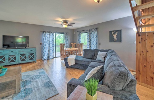 Clyde House | Secluded, Mountaintop Getaway w/ Fire Pit!