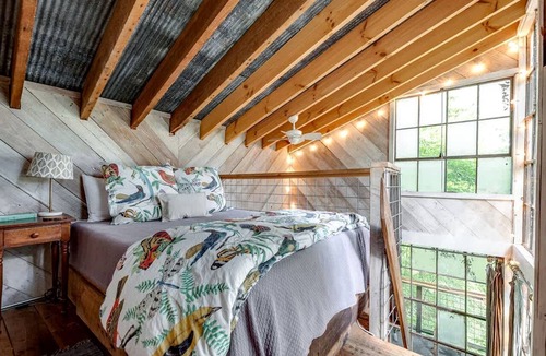 Flintstone Cabin | Secluded Tree House in the Forest near the Appalachian Mountains, Georgia