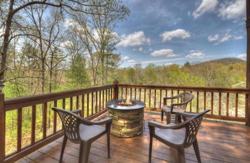 Mineral Bluff House | Seclusion at Hideaway Mountain