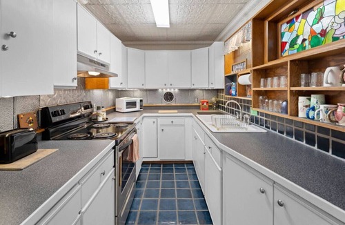 Canton Apartment | SecretGardenGetaway: Asheville; Great Smokey Mtns