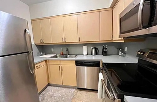 Northeast Miami Condo | Secure, Spacious & Spotless 1bd/1 bath