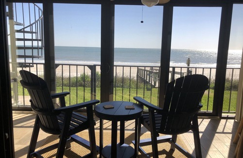 Sawgrass Condo | See, smell, hear, and feel the ocean in your backyard, just 10 steps away! 🌺
