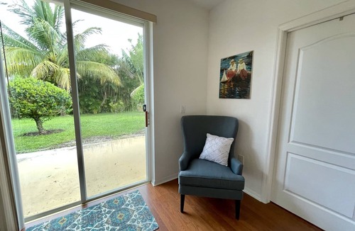Bonita Springs House | Serene 3BD/2BA Home w/Lanai overlooking Coconut Trees: 9 Mi to Beach!