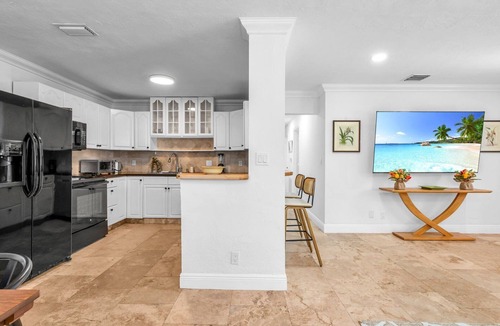 Southside House | Serene Getaway Near Golf Club + Fire Pit!
