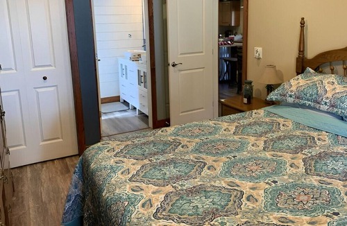 Citrus Springs House | Serene Lakefront 2BR Retreat near Heritage Village