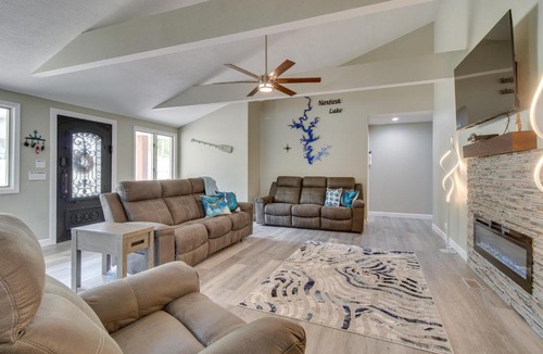 Clarkridge House | Serene Lakefront Mountain Home Getaway w/Atrium!
