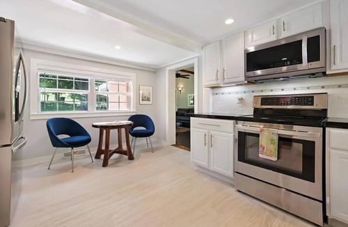 Barnardsville House | Serene Mountain Getaway w/Hot Tub,Pool:25 min to Asheville