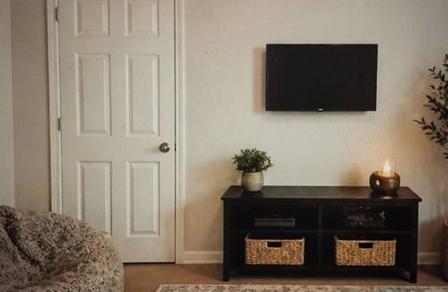 Riverdale House | Serene Stay w/Fireplace & Large Private Backyard