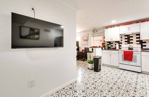 Stone Mountain Apartment | Serene Stone Mtn Oasis: Just 13 miles to Atlanta