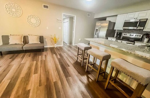 Nichols House | Serenity & Comfort near Lakeland Airport.Golf Club