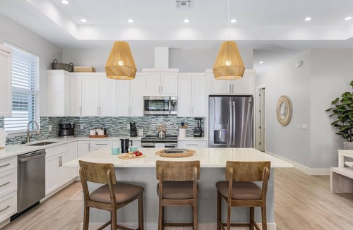 Naples Park House | Serenity retreat * the ultimate luxury getaway