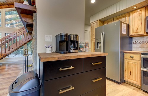 Big Canoe House | Serenity's Edge - Fireside Sips, Mountain Vista, Movie Nights, Golf & Swims