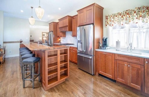 Cape May House | Seven Bedroom, Open Concept