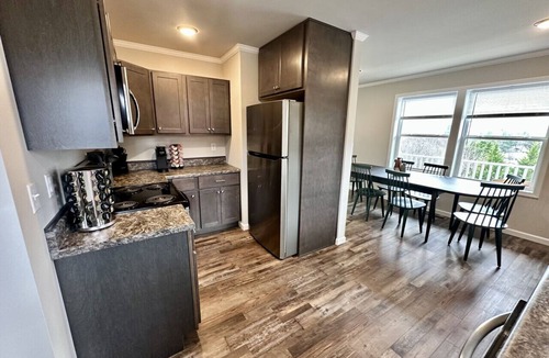 Waynesville House | Seven Peaks Escape - Breathtaking 180°+ Mountain Views | 2 Hot Tubs