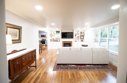 Saint Andrews House | Sewanee home in the heart of central campus!