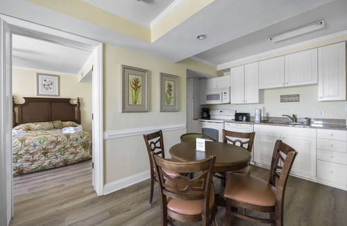 North Litchfield Beach Condo | SH 307 Litchfield By the Sea Water park Access, balcony