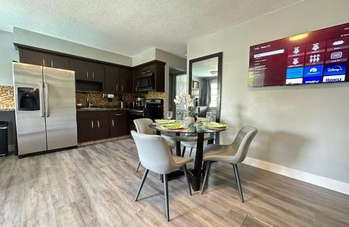 Dania Beach Apartment | Sheridan Suites Apartments