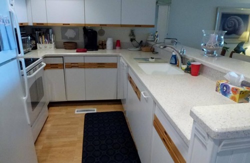Ship Bottom Condo | Ship Bottom Ocean Front 1st floor Condo in the Fishery. Updated kitchen, private access to the.