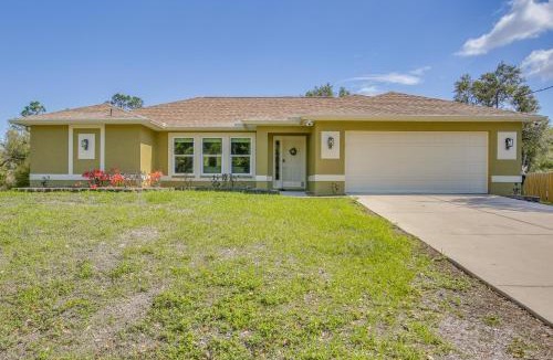 North Port House | Shop, Swim & Sunbathe: North Port Gem w/Lanai!