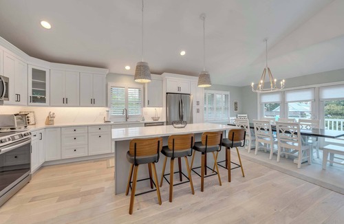 Avalon House | Shore Thing, Avalon Beach Block w Pool & Decks