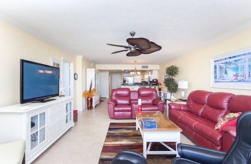 Daytona Beach Shores Condo | Shores Club 505 | Oceanfront Condo w Pool, Tennis, Balcony + Beach Access