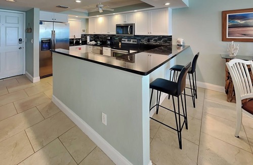Daytona Beach Shores Condo | Shores Club 505 | Oceanfront Condo w Pool, Tennis, Balcony + Beach Access