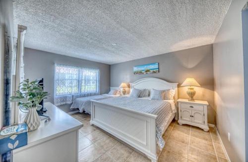 Trailer Estates House | Shorewalk Full Condo Near to IMG-Beaches-Anna Maria