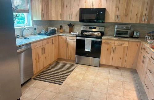 Sanibel House | Short walk to Bowman's Beach, 3 BR Home with Private Pool