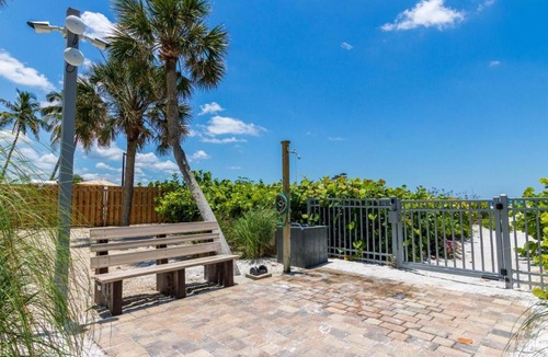 Siesta Key House | Siesta Bayside Closest to the Beach