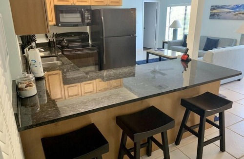 Siesta Key Condo | SIESTA SANDS BEACH RESORT - Beachfront Condo complex on Crescent Beach - 1BR