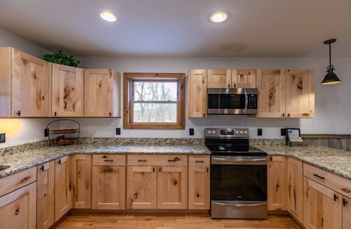 Banner Elk House | Signature Ridge Lodge: Pet Friendly Cabin Between Banner Elk & Valle Crucis | Game Room | Firepit!