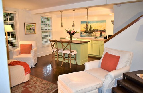 Historic Seaport Hotel | Simonton Court Historic Inn & Cottages