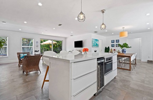 Singer Island House | Simply Elegant WPB Singer Island Home, Casa Blanca.