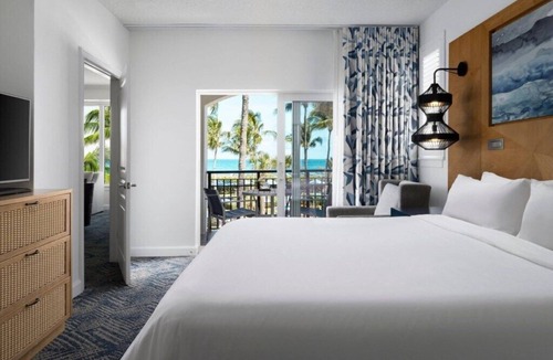 Palm Beach Shores Resort | Singer Island | Coastal Escape | Pools & Beach Days