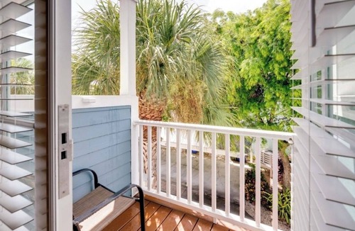 Islamorada House | Single Family Home In Angler's Reef Gated Community, Beaches,Marina,Heated Pool