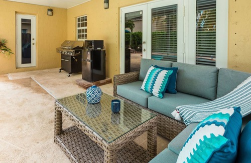 Richmond West House | Single family home near Zoo Miami