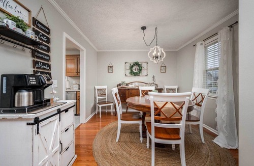 Manchester House | Single-Story Manchester Home Close to Parks!