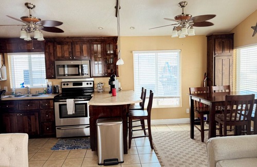 Surfside Beach Cottage | Site 1457 2bed 2bath Ocean lakes with cart