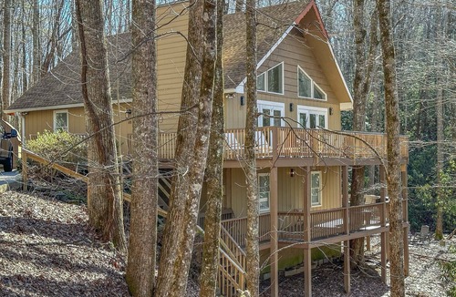 Sky Valley House | Sky Valley Creekside Getaway! Hike-Swim-Golf!