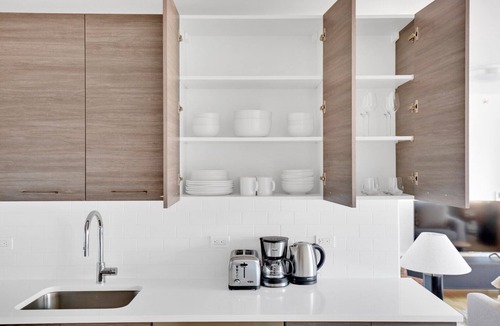 Downtown Brooklyn Apartment | Sleek Downtown BK 1BR w/Elevator & Lounge, near groceries, by Blueground