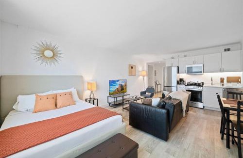 Atlantic City Apartment | Sleep 4 Stylish Boardwalk CozySuites Studio